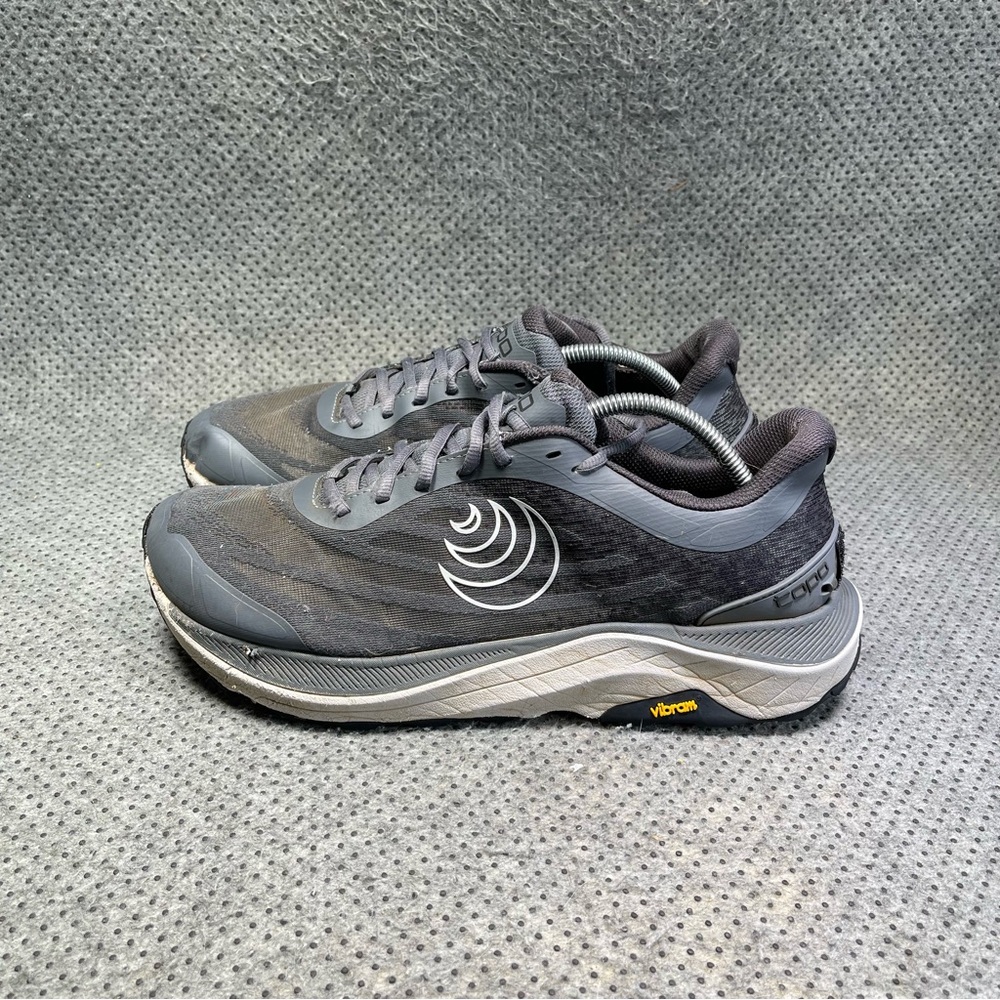 Topo Athletic Ultraventure Grey Running Shoes Size 11.5 Men’s
